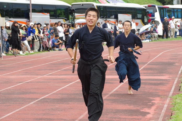 2016
