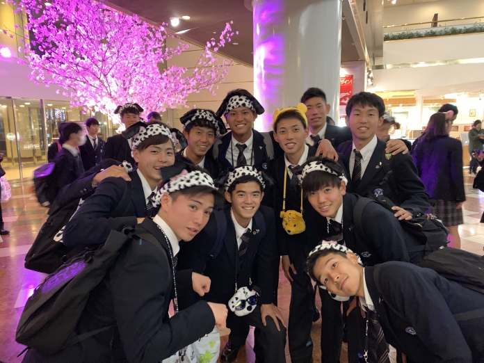 東京